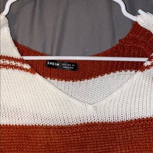 Sheik v neck sweater size medium